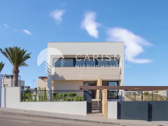 (27) Luksusowe wille 200 m od  Playa Aguamarina, 4 sypialnie, 4 łazienki, Costa Blanca
