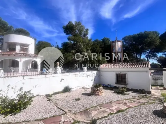(51) Tradycyjna willa na sprzedaż w prestiżowej lokalizacji – spacerem do centrum Moraira