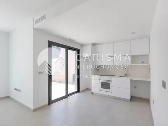 (9) Nowoczesna willa 3 sypialnie Orihuela Costa PAU 26 – basen, solarium 37 m², blisko La Zenia Boulevar