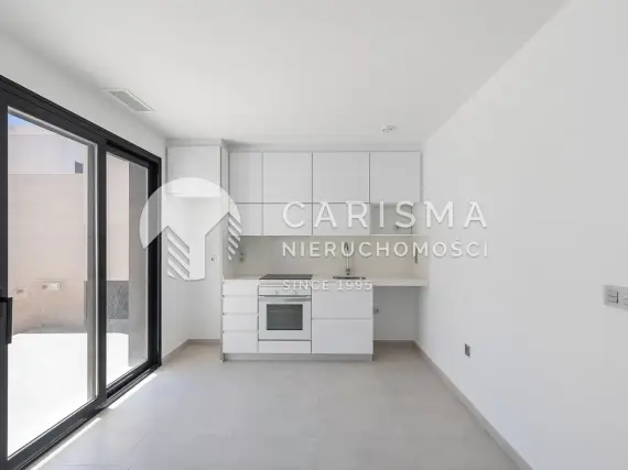 (11) Nowoczesna willa 3 sypialnie Orihuela Costa PAU 26 – basen, solarium 37 m², blisko La Zenia Boulevar