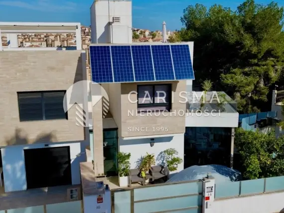 Atrakcyjna willa z prywatnym basenem i sauną w Villamartin, Costa Blanca 2
