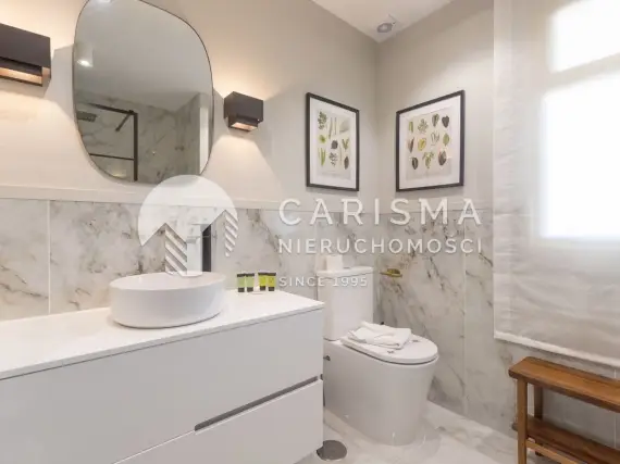 (25) Penthouse z pięknym widokiem na morze, Elviria