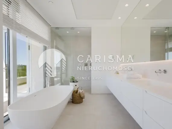 (29) Luksusowa willa Las Colinas Golf Orihuela Costa basen, garaż, działka 2188 m2