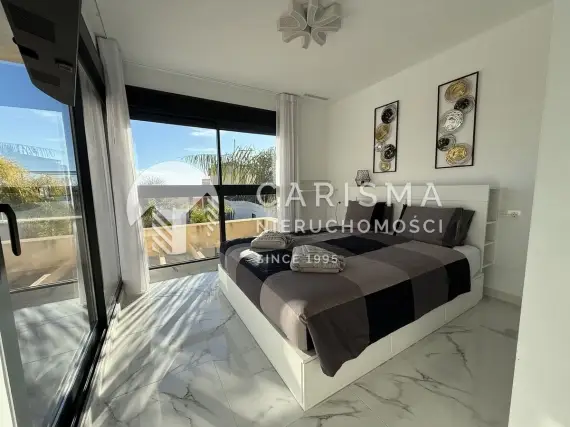 (43) Nowoczesna willa z basenem, Los Montesinos Costa Blanca Alicante Hiszpania