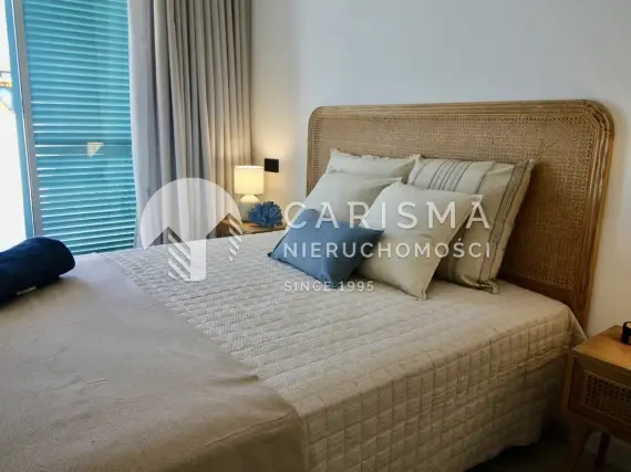 (18) Nowe bungalowy w Pilar de la Horadada z parkingiem i tarasem dachowym na Costa Blanca