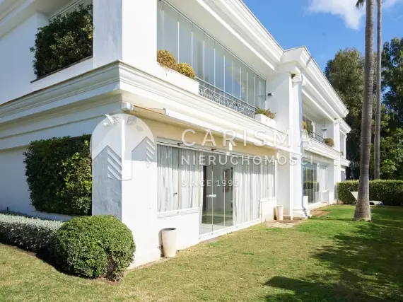 (16) Piękny apartament w pierwszej linii brzegowej, Estepona, Costa del Sol