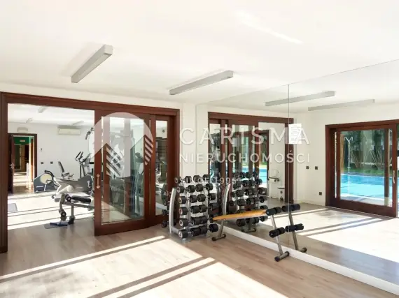 (19) Piękny apartament w pierwszej linii brzegowej, Estepona, Costa del Sol
