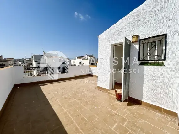 (20) Dom szeregowy z tarasem dachowym i widokiem na słone jeziora w Dream Hills, Torrevieja