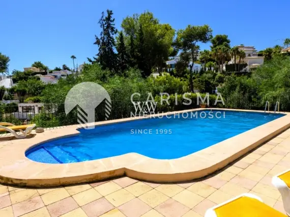 (55) Wyjątkowy bungalow 500 m od plaży El Portet w Moraira
