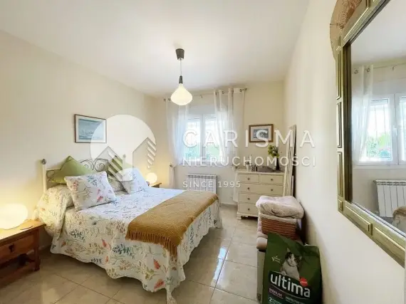 (18) Odremontowana willa w La Fustera, Benissa