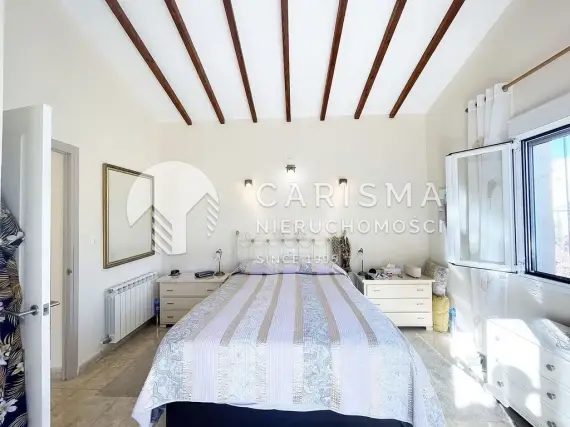 (23) Odremontowana willa w La Fustera, Benissa