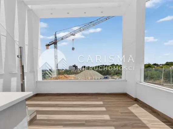 (39) Nowoczesna willa z prywatnym basenem i tarasem dachowym w Los Balcones, Torrevieja