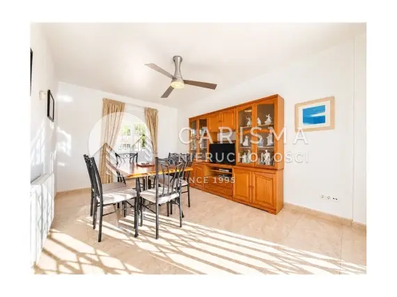 (17) Przestronna willa z prywatnym basenem na działce 500 m² w La Marina, San Fulgencio