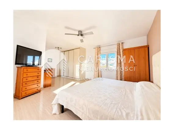 (20) Przestronna willa z prywatnym basenem na działce 500 m² w La Marina, San Fulgencio