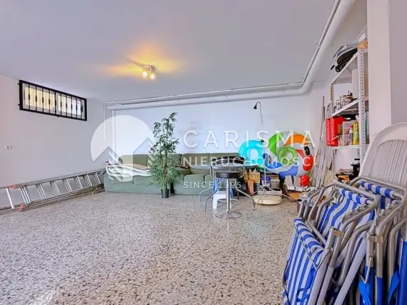 (48) Willa z południową ekspozycją w Royal Park, Orihuela Costa, 2,5 km od morza