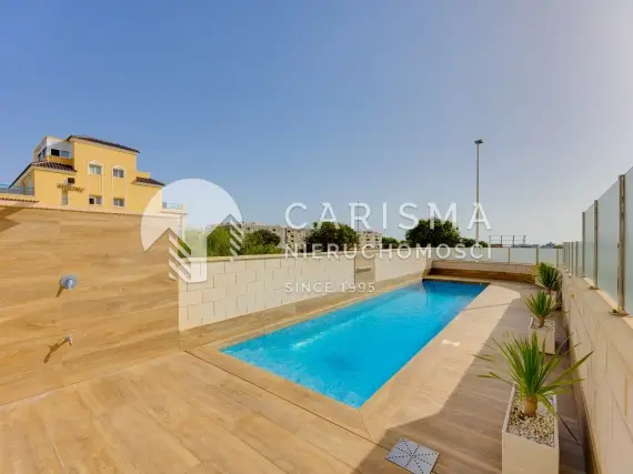 (52) Townhouse w Guardamar Hills 1 km od plaży z garażem na 2 auta i basenem