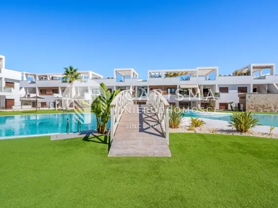 (42) Penthouse w Laguna Beach z tarasem dachowym 85 m², jacuzzi i widokiem na saliny