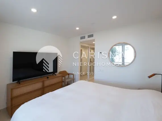 (20) Luksusowy apartament z widokiem na morze, w pierwszej linii brzegowej w New Golden MIle