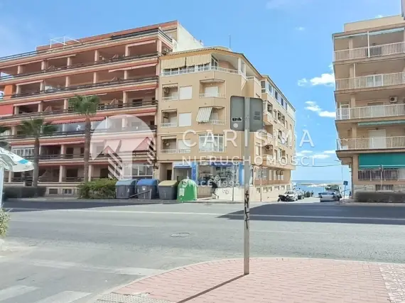 (29) Apartament 80 m od plaży z widokiem na morze i góry oraz tarasem 20 m²