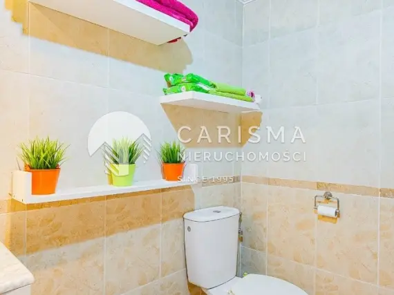 (27) Penthouse w La Ciñuelica, Punta Prima z prywatnym tarasem dachowym i jacuzzi