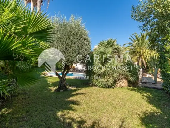 (31) Urokliwa śródziemnomorska willa z widokiem na góry, Calpe