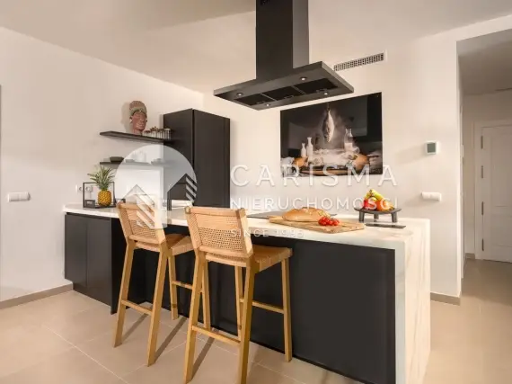 (13) Luksusowy apartament w pierwszej linii brzegowej z widokiem na morze, Estepona
