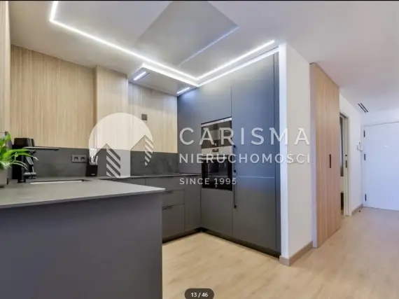 (14) Dwupoziomowy, wyremontowany apartament w pierwszej linii brzegowej w Altea Mascarat