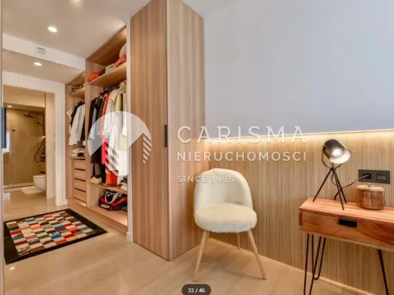 (34) Dwupoziomowy, wyremontowany apartament w pierwszej linii brzegowej w Altea Mascarat