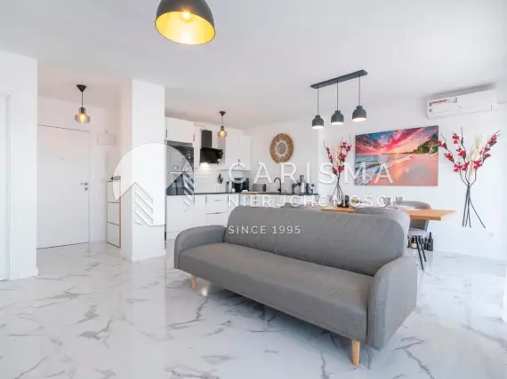(7) Odnowiony apartament z widokiem na morze, Punta Prima