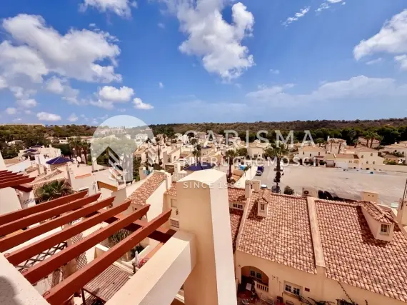 (34) Piękny penthouse przy polu golfowym w Las Ramblas na Orihuela Costa