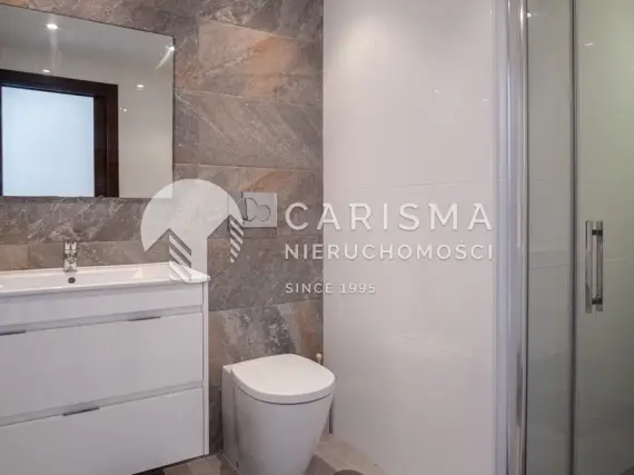 (11) Atrakcyjny apartament z dachowym tarasem w Aquas Nuevas/Torevieja