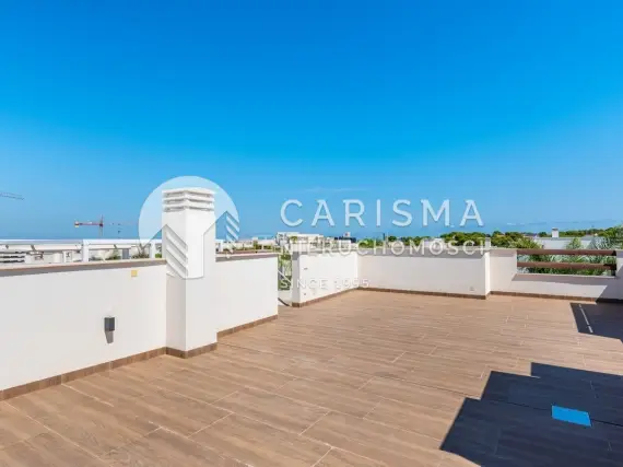(36) Nowe i nowoczesne apartamenty w budowie z widokiem na lagunę w Torrevieja