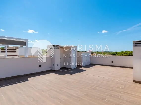 (40) Nowe i nowoczesne apartamenty w budowie z widokiem na lagunę w Torrevieja
