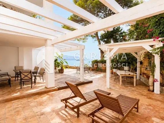 (8) Przestronny apartament w pierwszej linii brzegowej, Altea