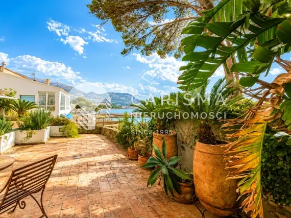 (10) Przestronny apartament w pierwszej linii brzegowej, Altea