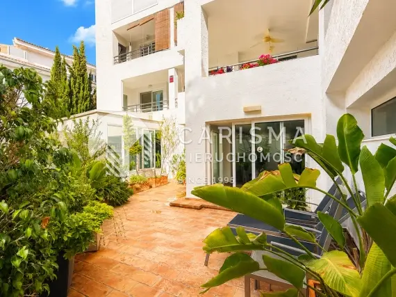 (12) Przestronny apartament w pierwszej linii brzegowej, Altea