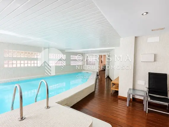 (46) Przestronny apartament w pierwszej linii brzegowej, Altea
