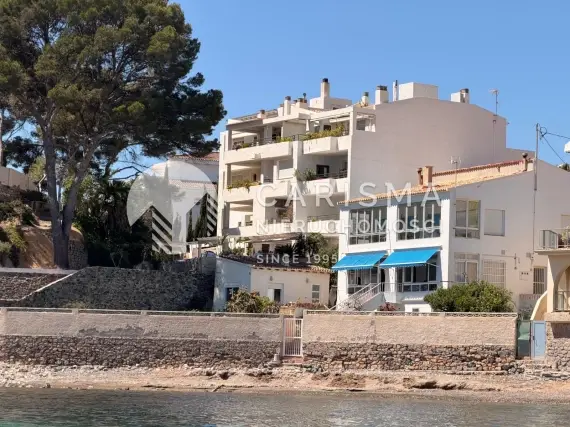 (50) Przestronny apartament w pierwszej linii brzegowej, Altea
