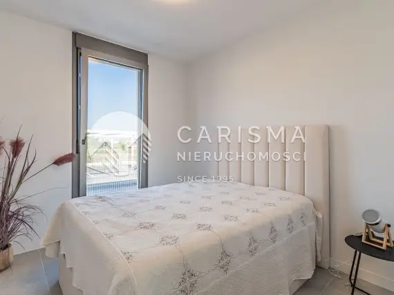 (18) Nowoczesny apartament na parterze w Denii – gotowy do zamieszkania