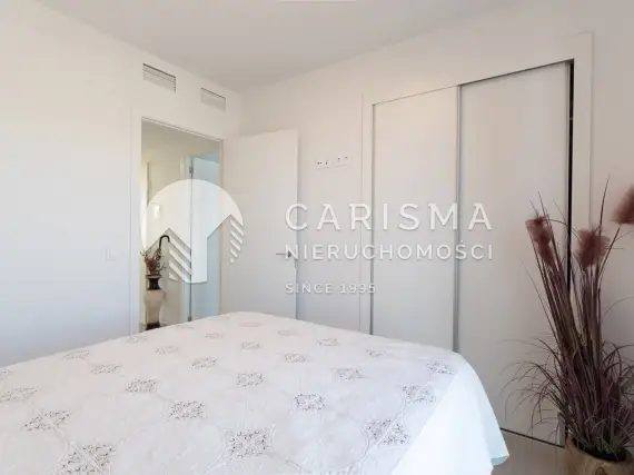 (19) Nowoczesny apartament na parterze w Denii – gotowy do zamieszkania