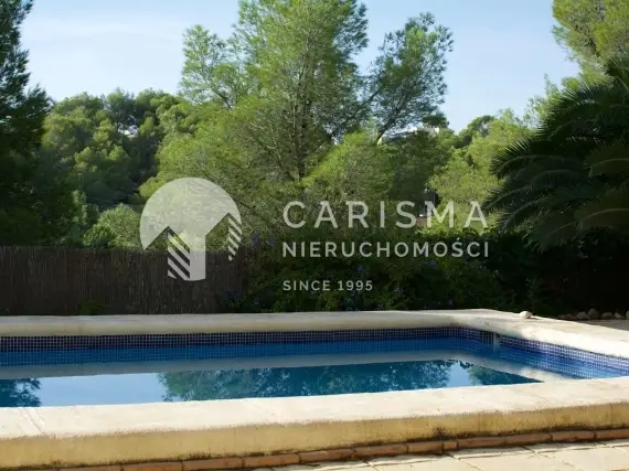 (42) Willa z basenem i dużą prywatnością w Sierra de Altea