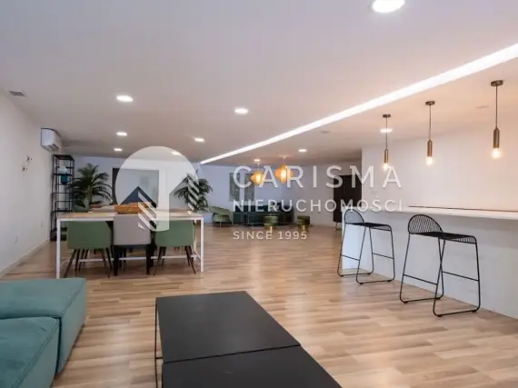 (5) Nowoczesny i luksusowy apartament w pierwszej linii brzegowej w Esteponie, Costa del Sol