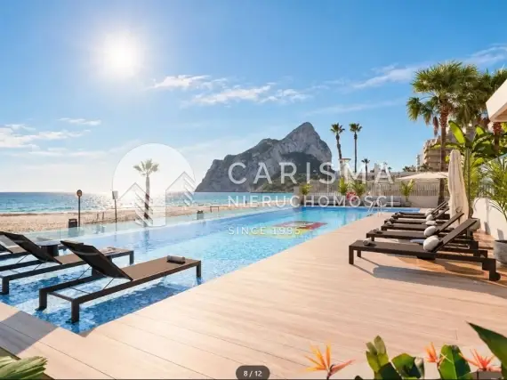 (9) Luksusowy penthouse w budowie, w pierwszej linii brzegowej, w Calpe