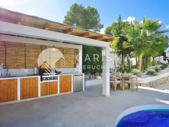 (29) Wyjątkowa willa w śródziemnomorskim stylu z widokiem i basenem – Moraira, La Sabatera