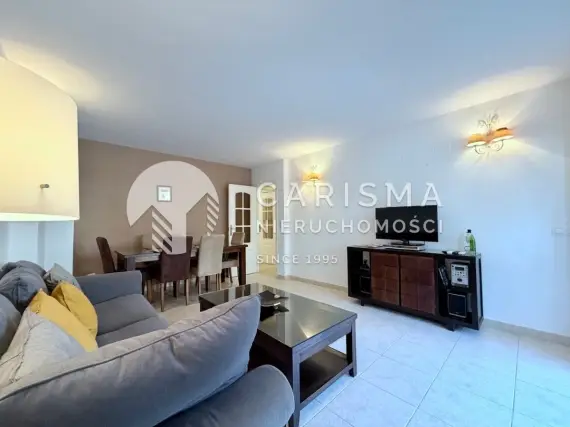 (6) Apartament z 3-ma sypialniami w dobrej lokalizacji, w Javea